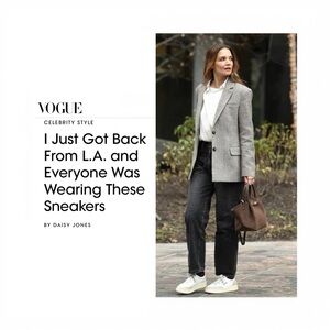 Autry 𖣴 Medalist Easeknit Sneakers 𖣴 Ivory White 𖣴 38 𖣴 Vogue LA Celeb Style 𖣴